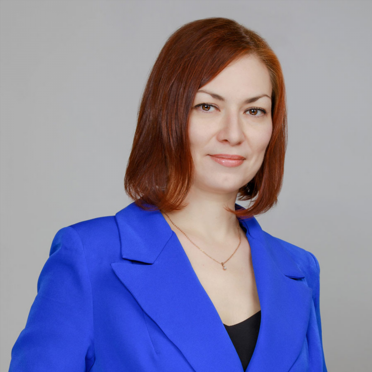 Русская доска объявлений спб женщина ищет